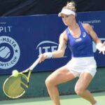 Brazil’s Laura Pigossi grabbed her first ITF 25K title of the year by beating Marianna Zakarlyuk of Ukraine 6-0, 3-6, 7-6 (7-5) at Deccan Gymkhana courts on Sunday